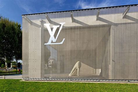 louis vuitton fiesso d'artico lavorare nel controllo gestione opinioni|Lavorare per Louis Vuitton .